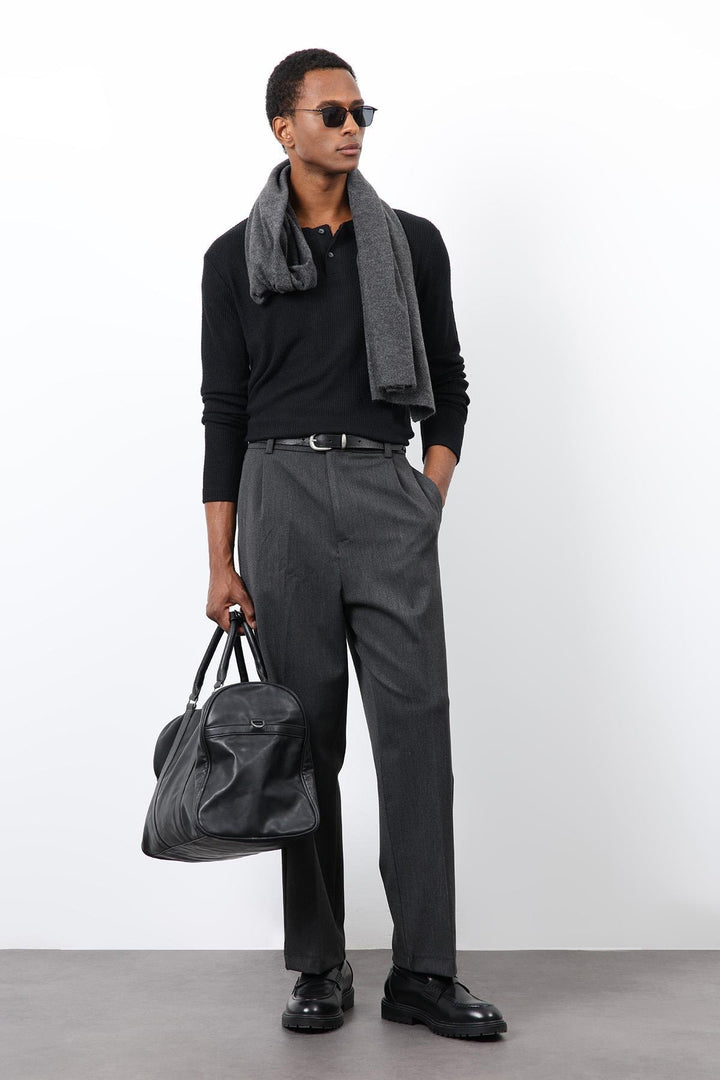 ANT Antioch Black Threaded Buttoned Collar T-Shirt - Indio