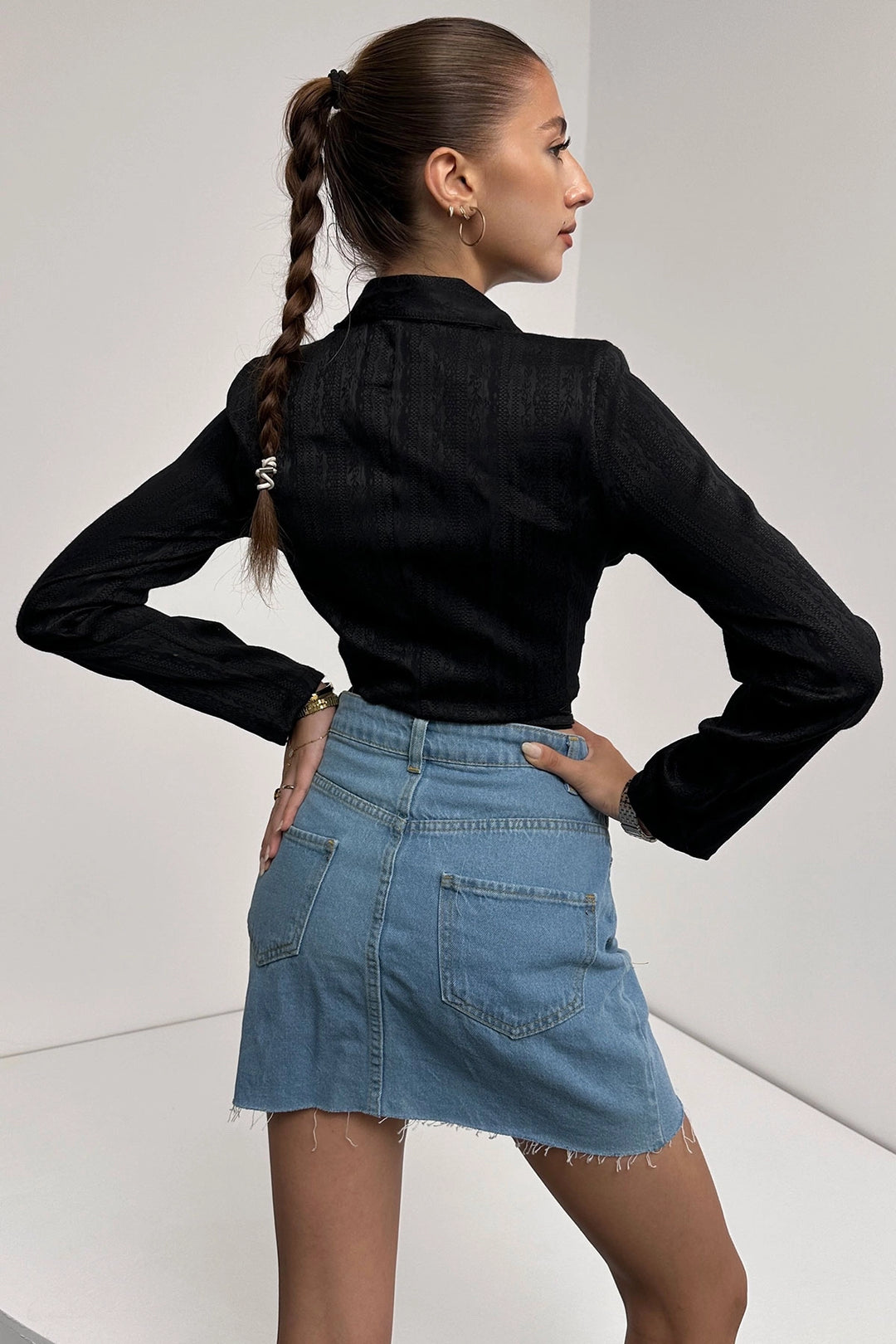 Black Shirt Collar Tied Crop Blouse BCDF-242109 - Renton