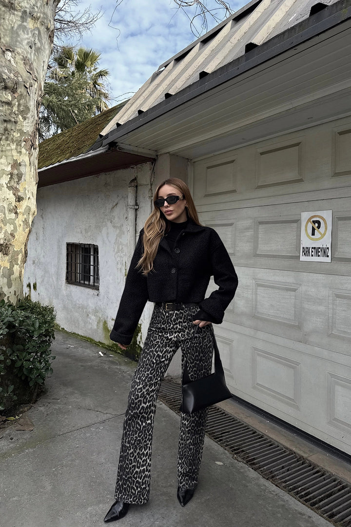 EYY Women Black Shirt Collar Buttoned Jacket - Santa Cruz Xoxocotlán