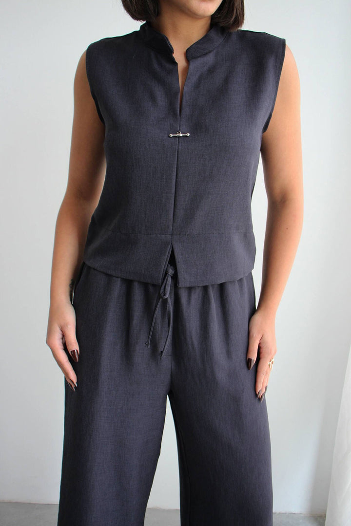 Siyah Hakim Yaka Bluz Ve Beli Lastikli Dokuma Pantolon Alt Üst Takım BCHN-2626821 - Perth