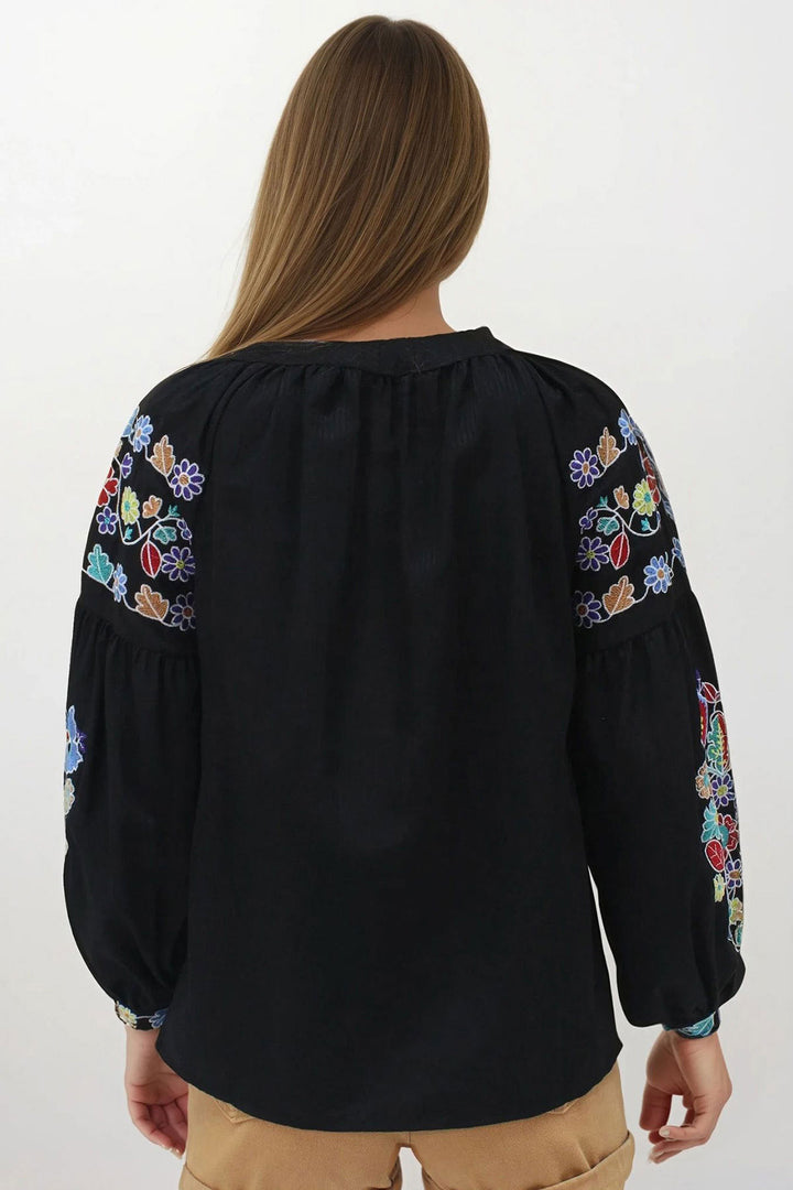 Black Judge Collar Tassel Lace Embroidered Purl Woven Shirt BCHESQ-251146 - Caerphilly