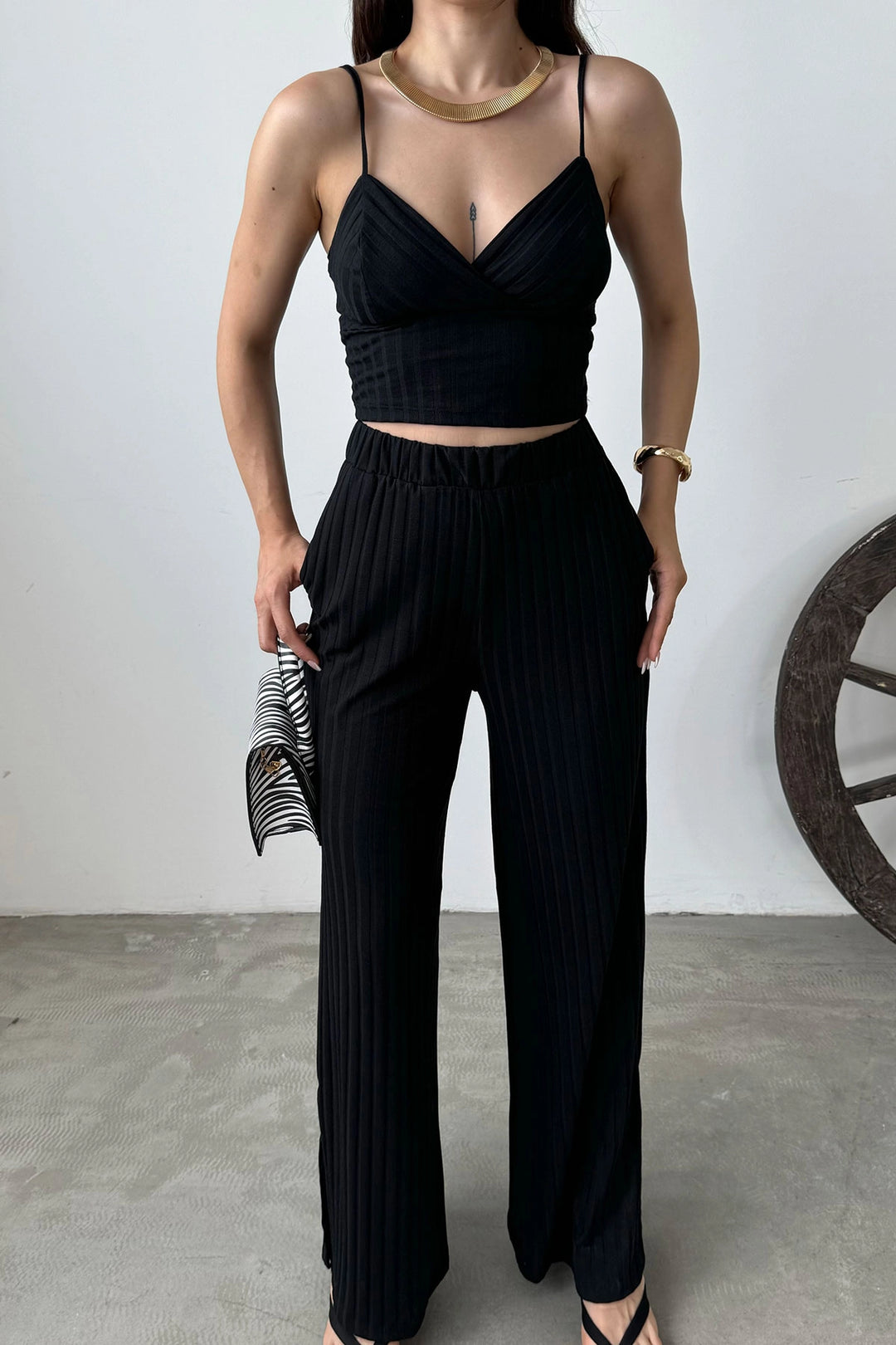 Black String Strap Crop Top and Slit Detail Pants Set BCDF-251084 - Cergy