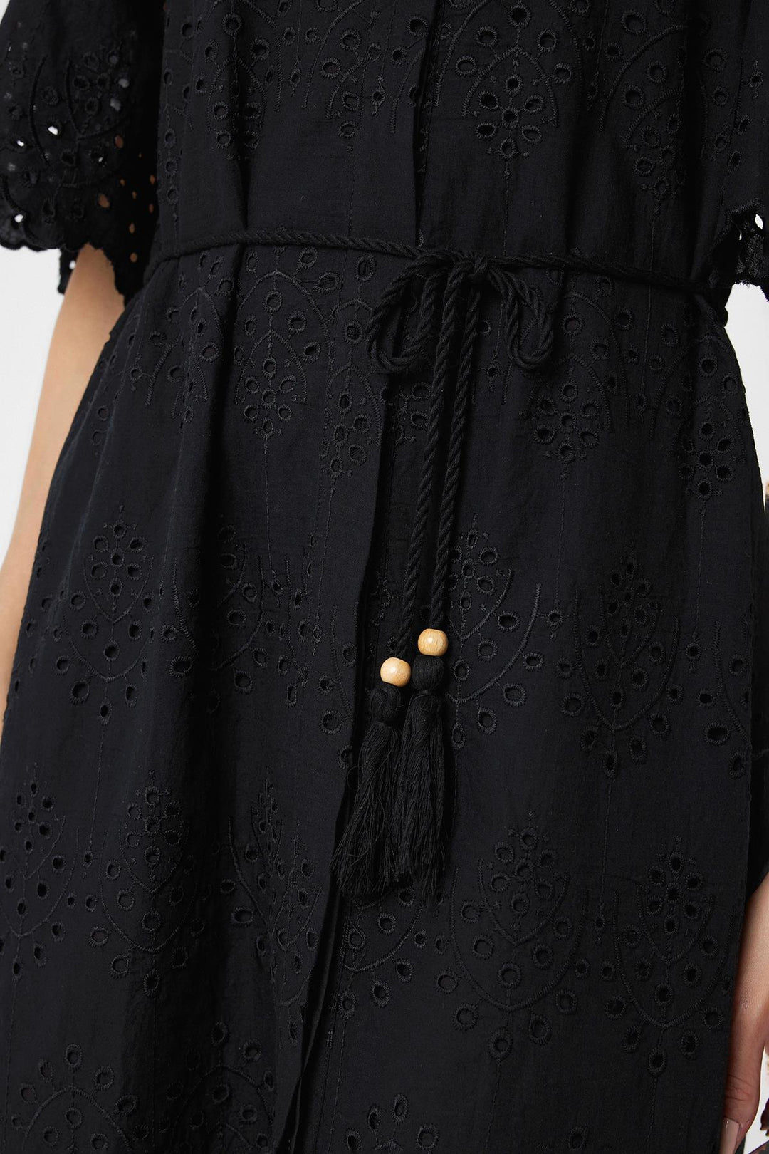 ANT Antioch Black Woman Dress with Pistachio Embroidery - Varash