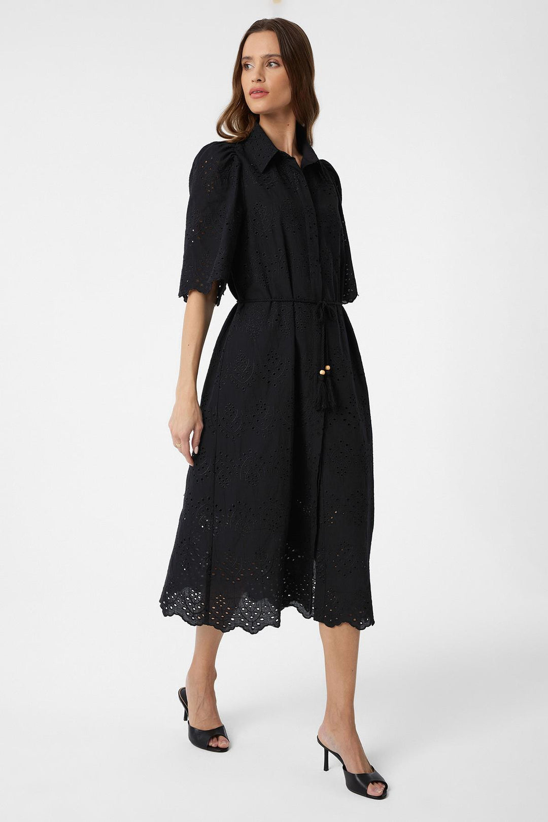 ANT Antioch Black Woman Dress with Pistachio Embroidery - Varash