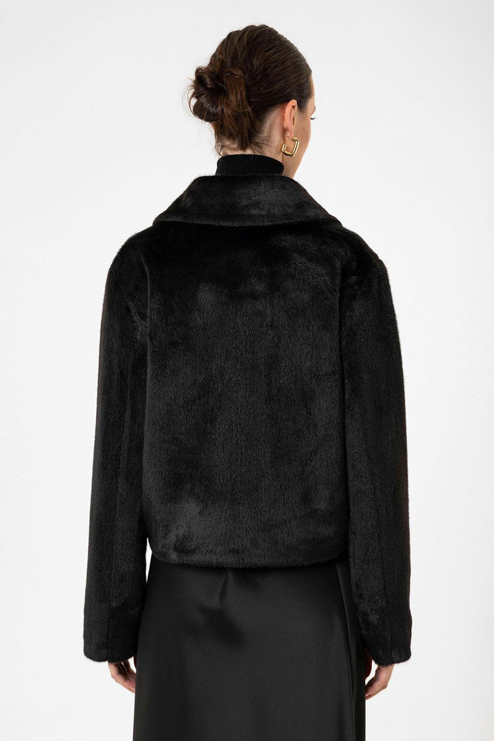 ANT Antioch Black Women's Faux Fur Crop Jacket - Charleroi
