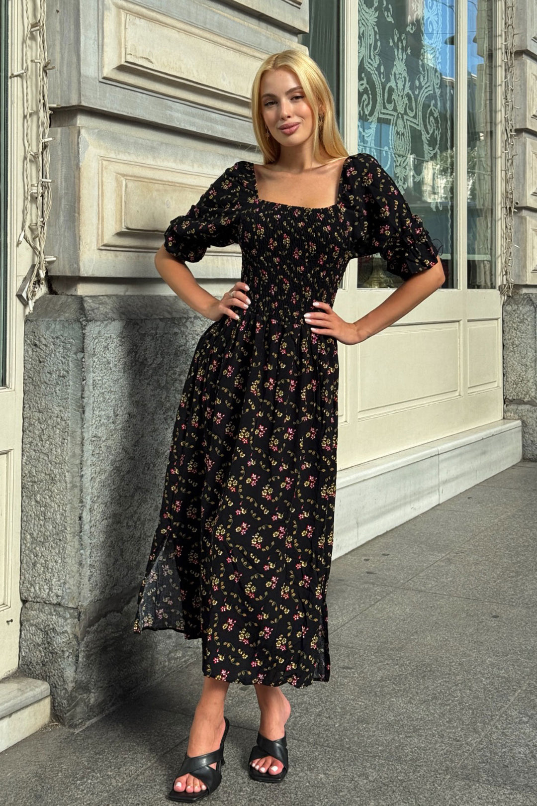 Black Square Neck Belted Floral Patterned Woven Summer Dress BCVL-25V095 - Terracina