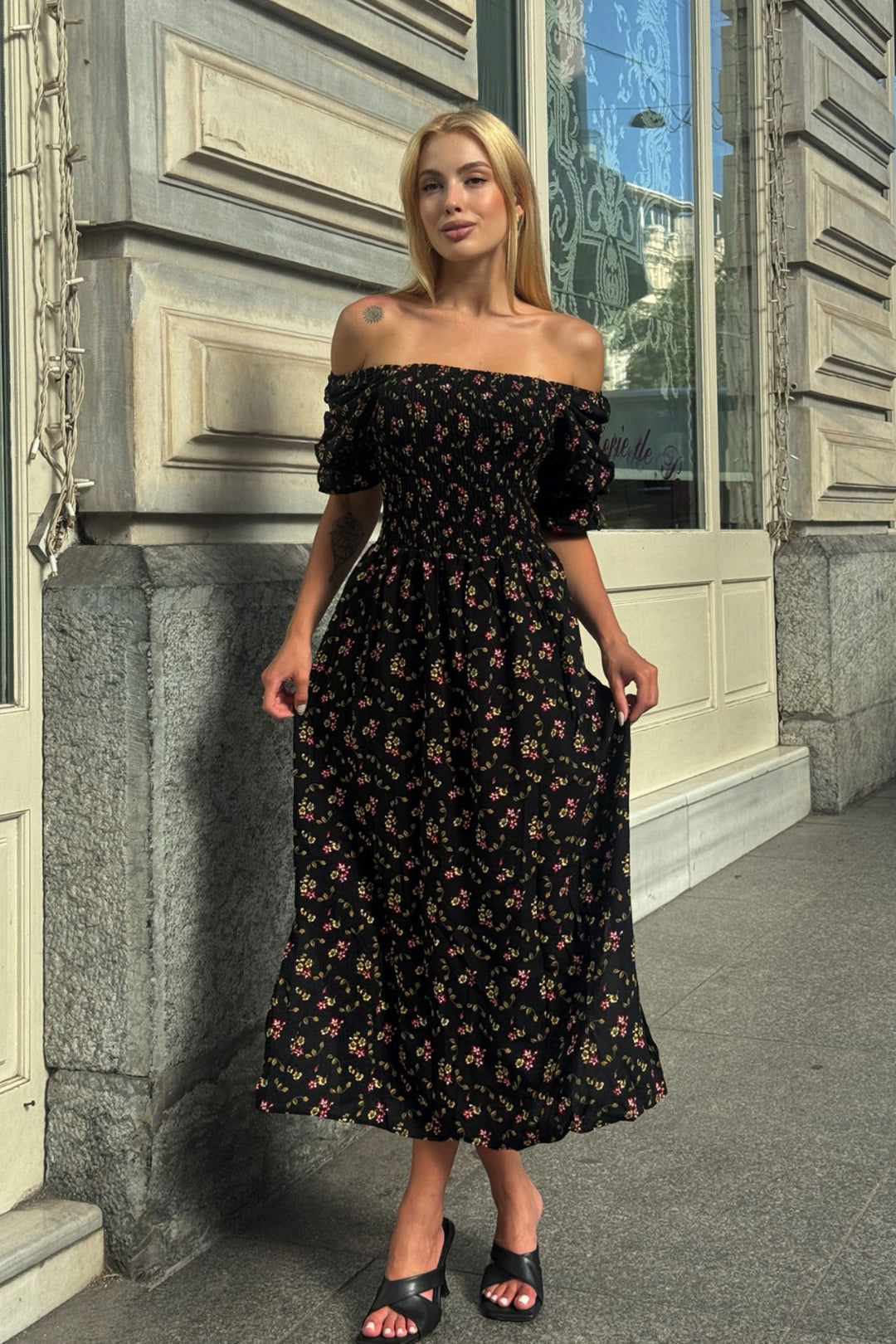 Black Square Neck Belted Floral Patterned Woven Summer Dress BCVL-25V095 - Terracina
