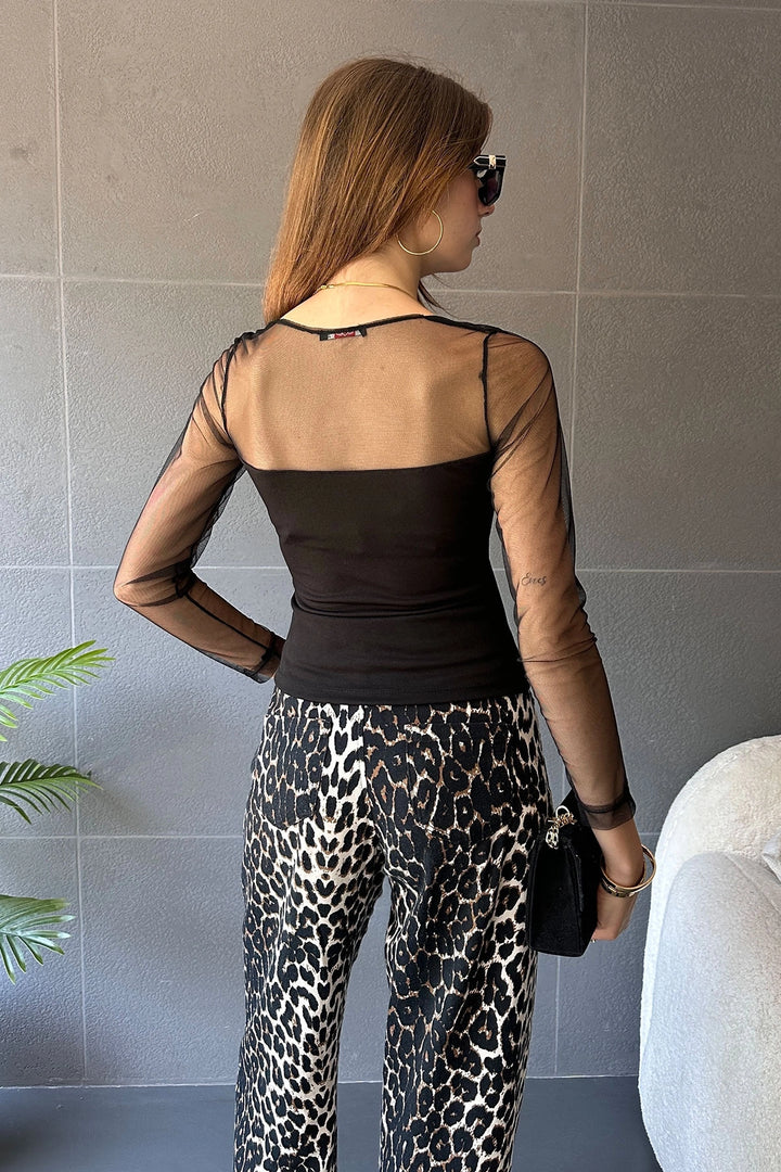 Black Square Neck Tulle Detailed Blouse BCDF-242117 - Viareggio