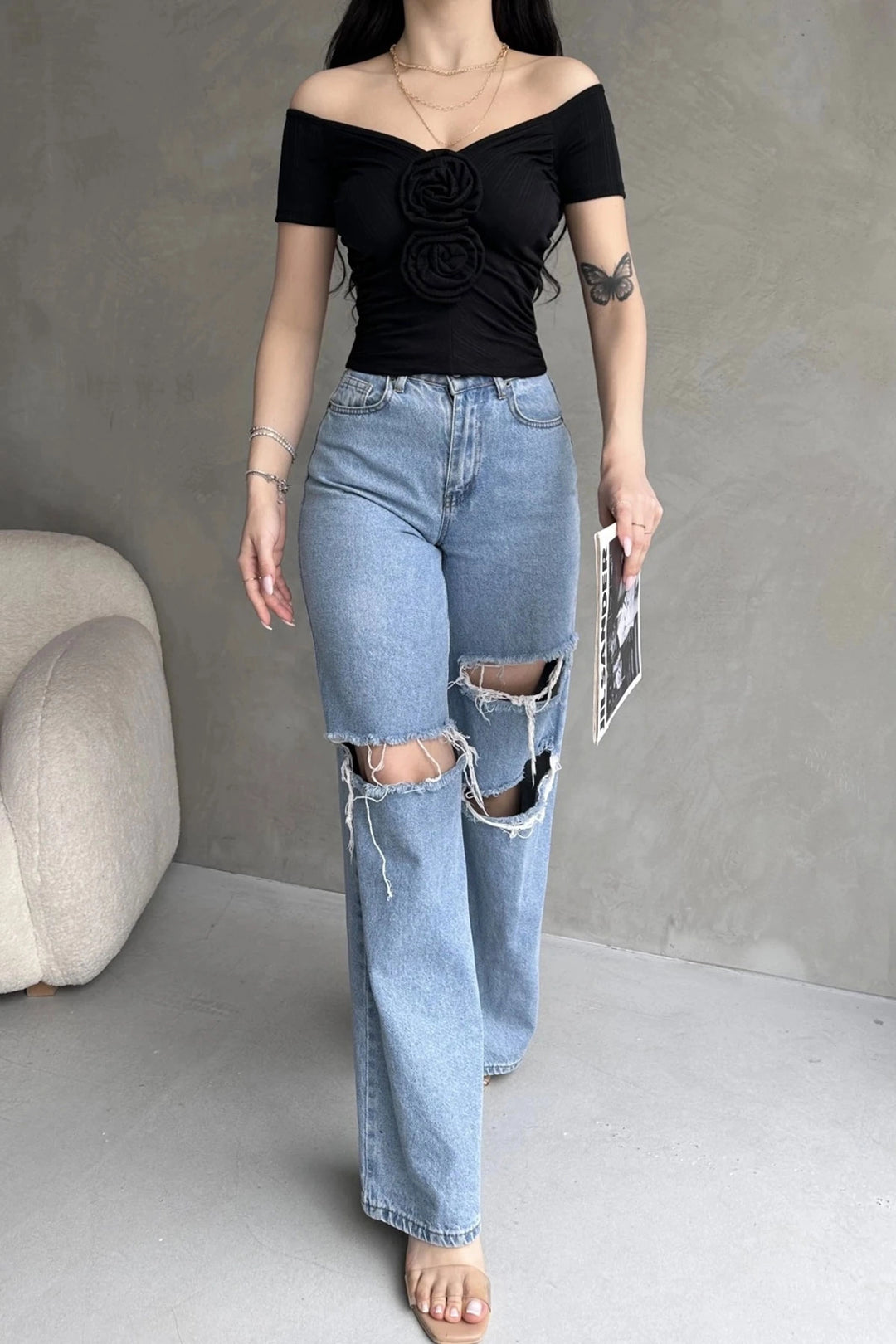 Black Boat Neck Rose Detail Crop Blouse BCDF-252181 - Garbsen