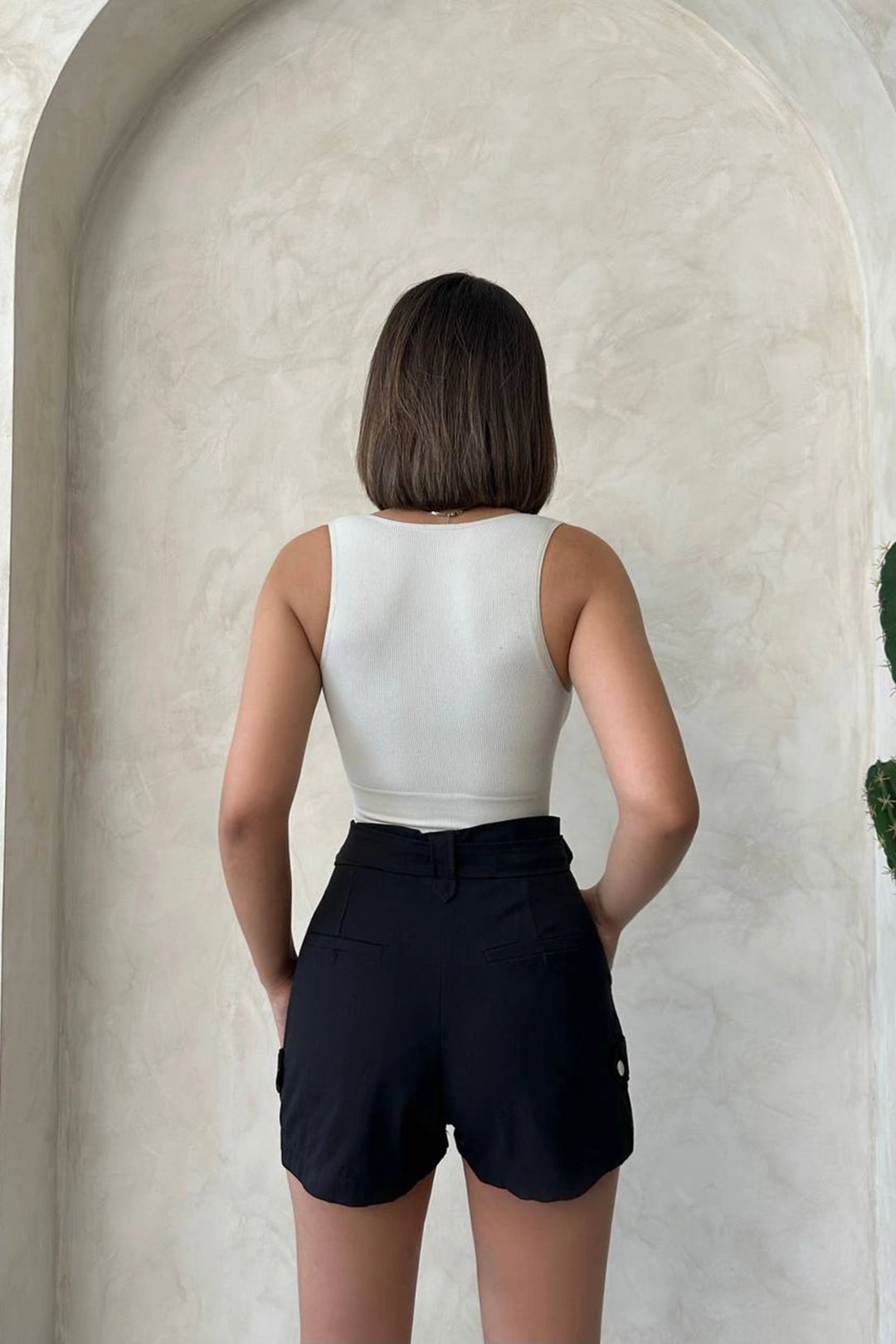 Black Gabardine Summer Shorts with Belted Pockets BCHN-2525289 - Ciudad Acuña