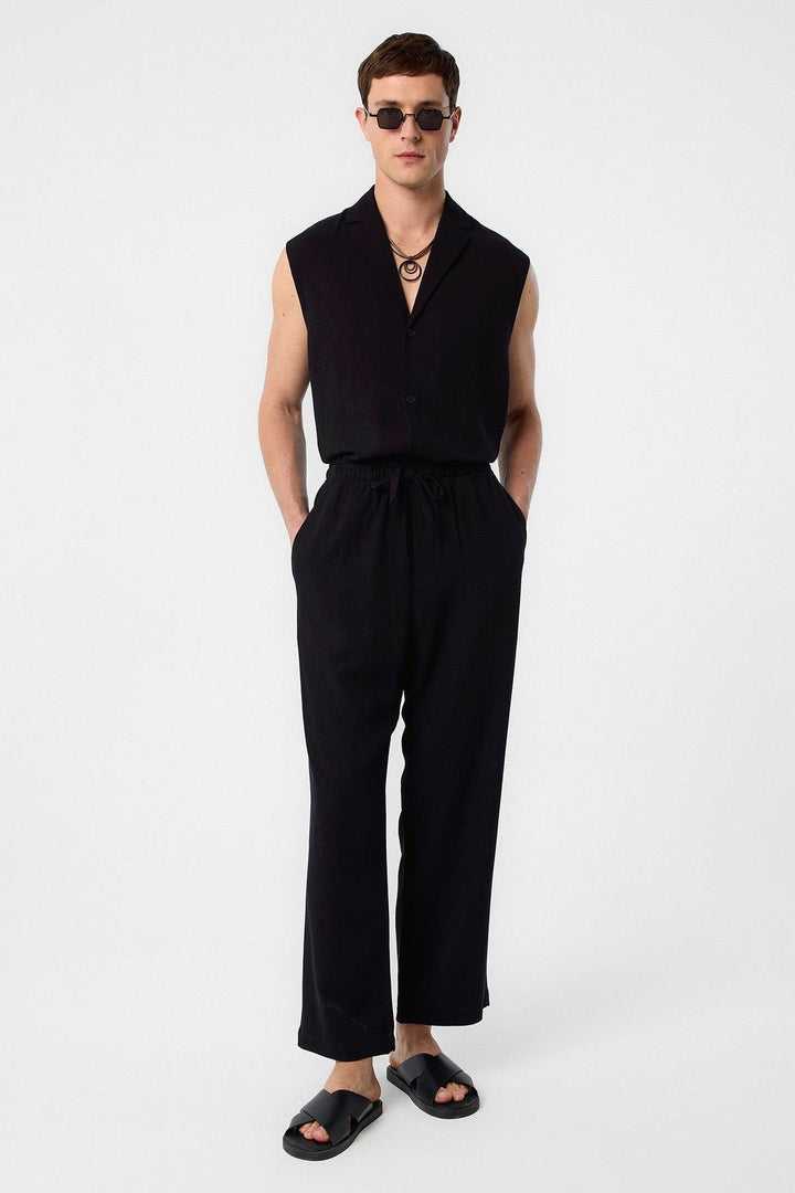 ANT Antioch Black Linen Blend Sleeveless Men's Shirt - Nicolás Romero