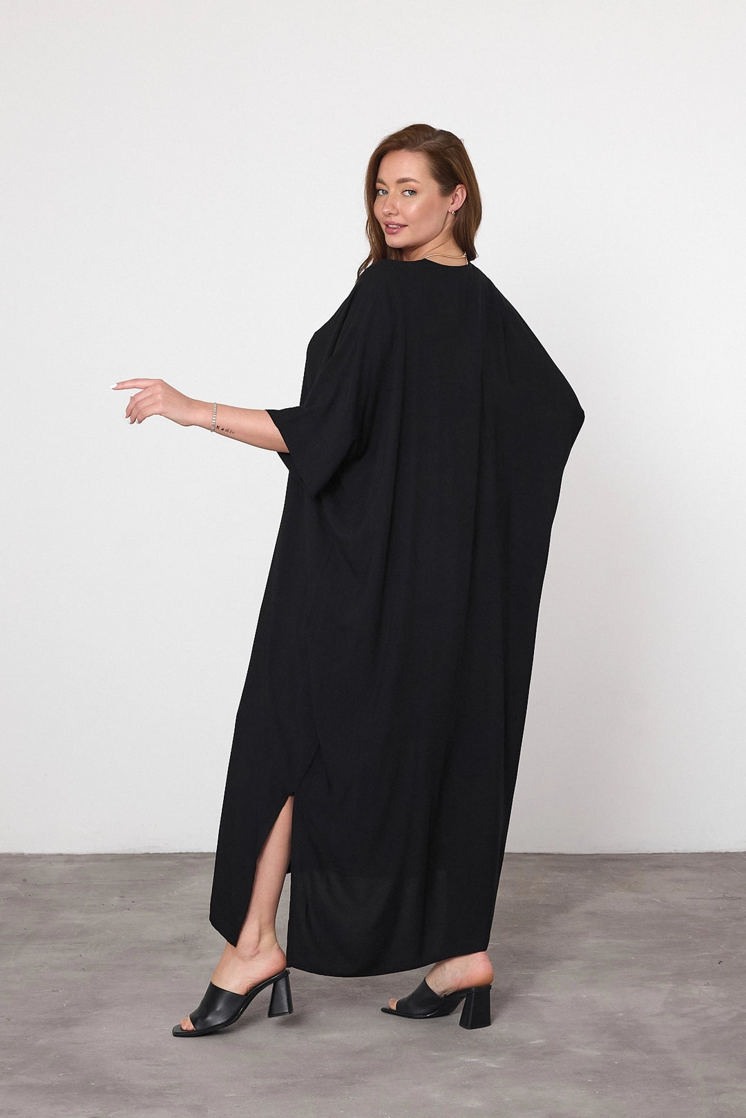 Maxi Boy Black Red Embroidered Woven Viscose Dress BCVL-25V046 - San Juan Despí