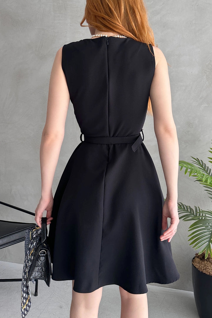 Black Sleeveless Belted Detail Dress BCDF-252202 - Little Rock