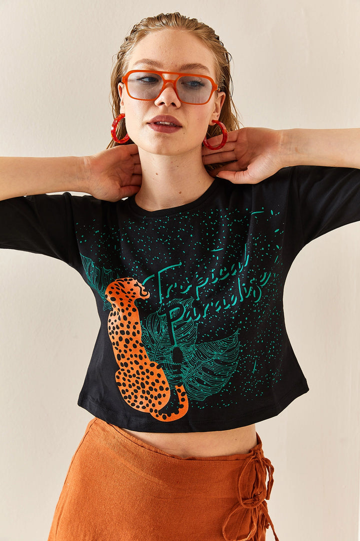 Black Leopard Patterned Crop Printed Cotton T-Shirt BC241117 - Ocozocoautla de Espinosa