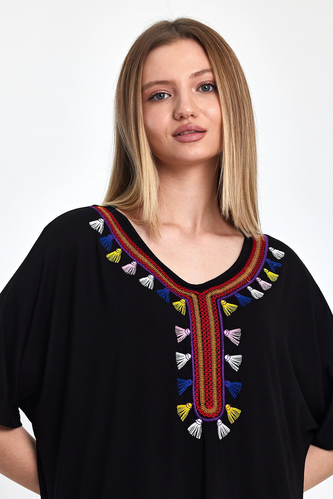 Maxi Boy Black Embroidered Knitted Viscose Dress BCVL-251053 - Caserta