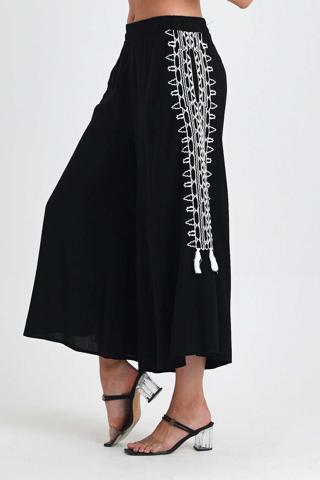 Maxi Boy Black Embroidered Loose Fit Harem Pants BCVL-25929 - Orizaba