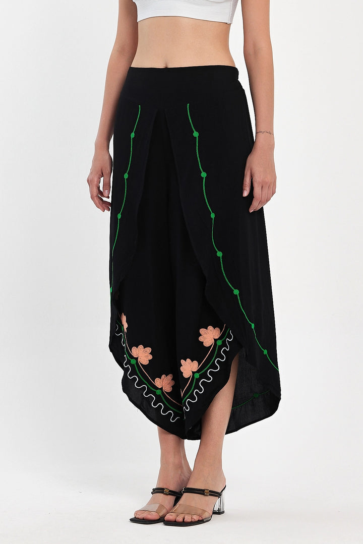 Maxi Boy Black Embroidered Viscose Woven Baggy Pants BCVL-251003 - Monterotondo