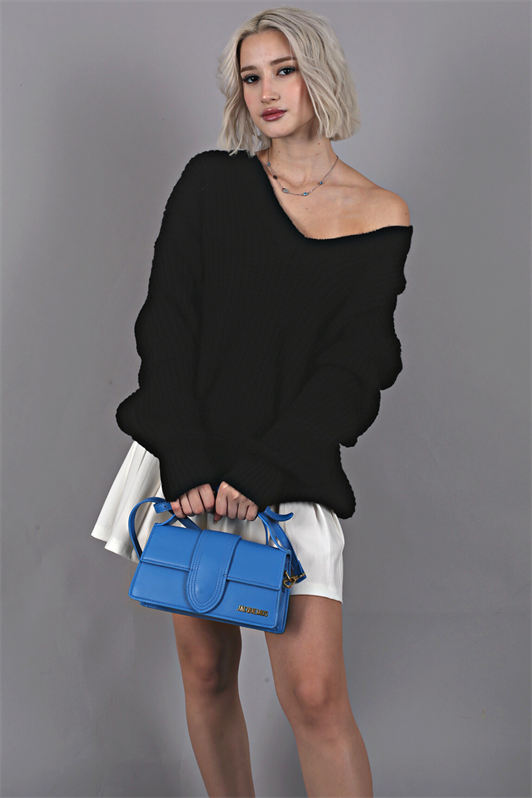 MDX Black Oversized V-Neck Sweater MG1440 - Villa de Zaachila