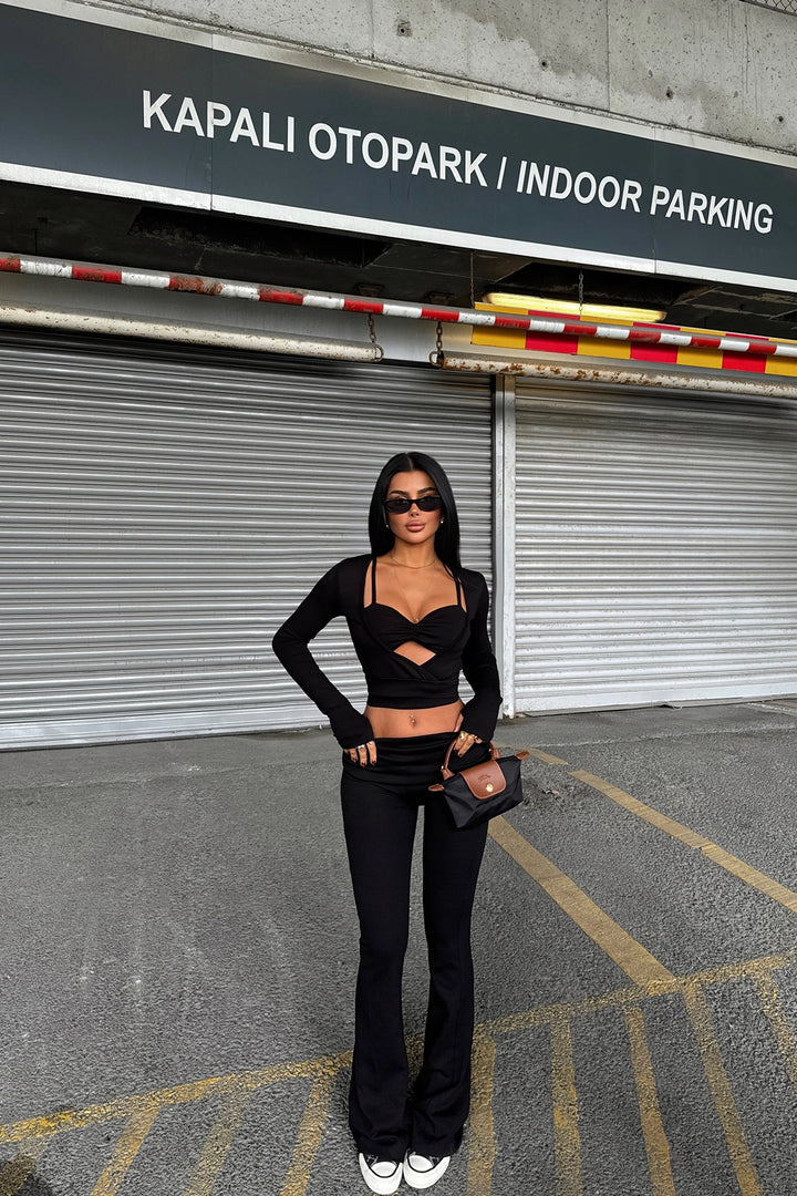 EYY Women Black pantsuit - North Bay