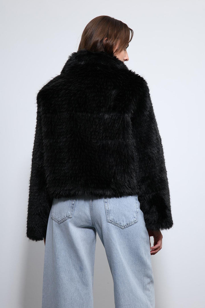 ANT Antioch Black Plush-Look Jacket - Arona