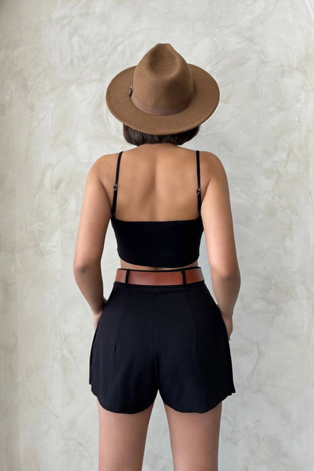Black Pleated Woven Gabardine Shorts Skirt (Belt Gift) BCHN-25252001 - Skenderaj