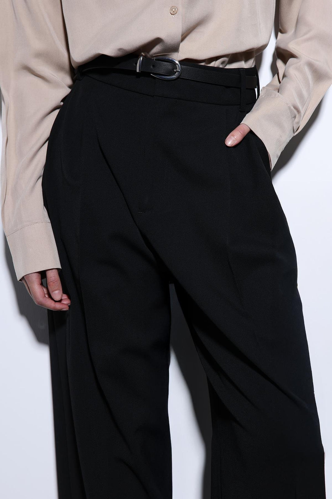 ANT Antioch Black Pleated Palazzo Women's Pants - Teotihuacan