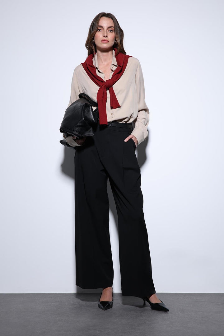 ANT Antioch Black Pleated Palazzo Women's Pants - Teotihuacan