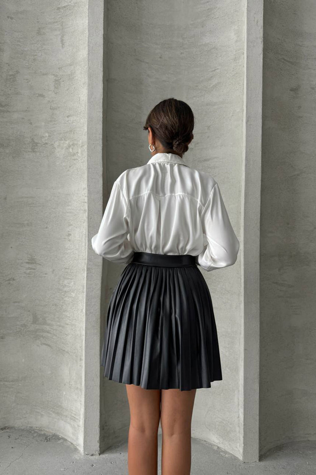 Black Pleated High Waist Skirt BCHN-25261564 - Louisville