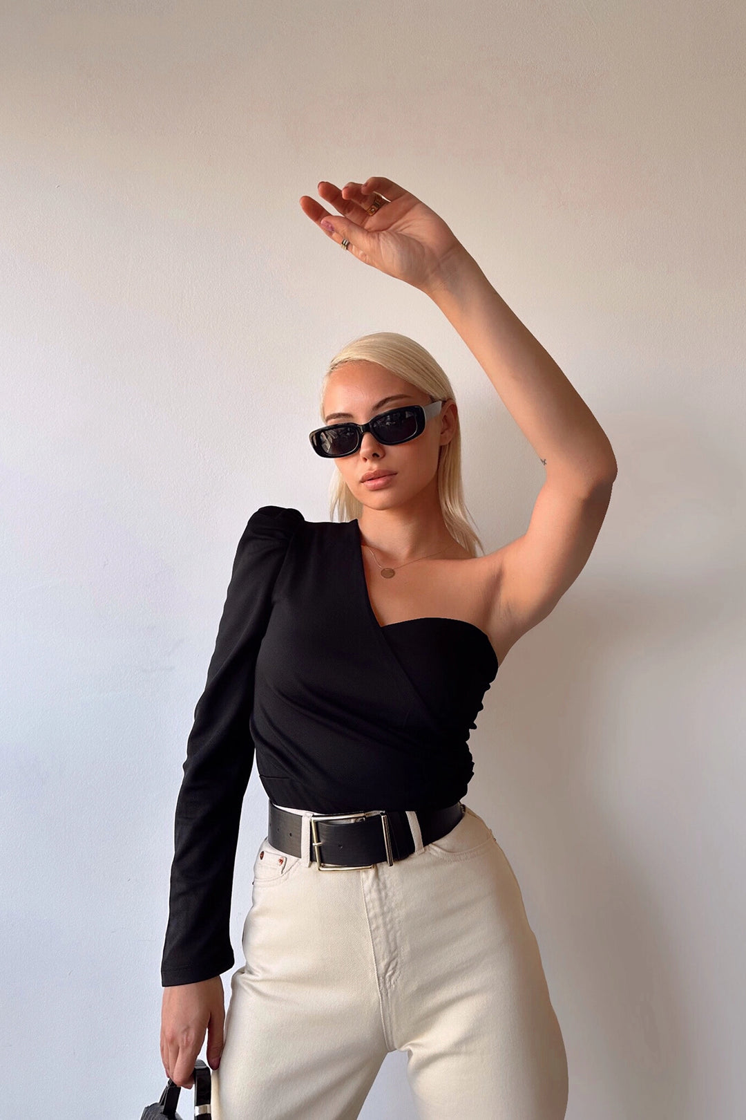 Black Princess Sleeve Shoulder Pad Outcut Crepe Blouse BCDF-231005 - Alès