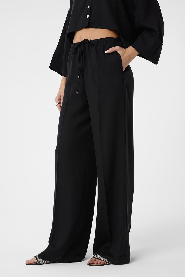 ANT Antioch Black Relaxed Women's Pants - Villejuif