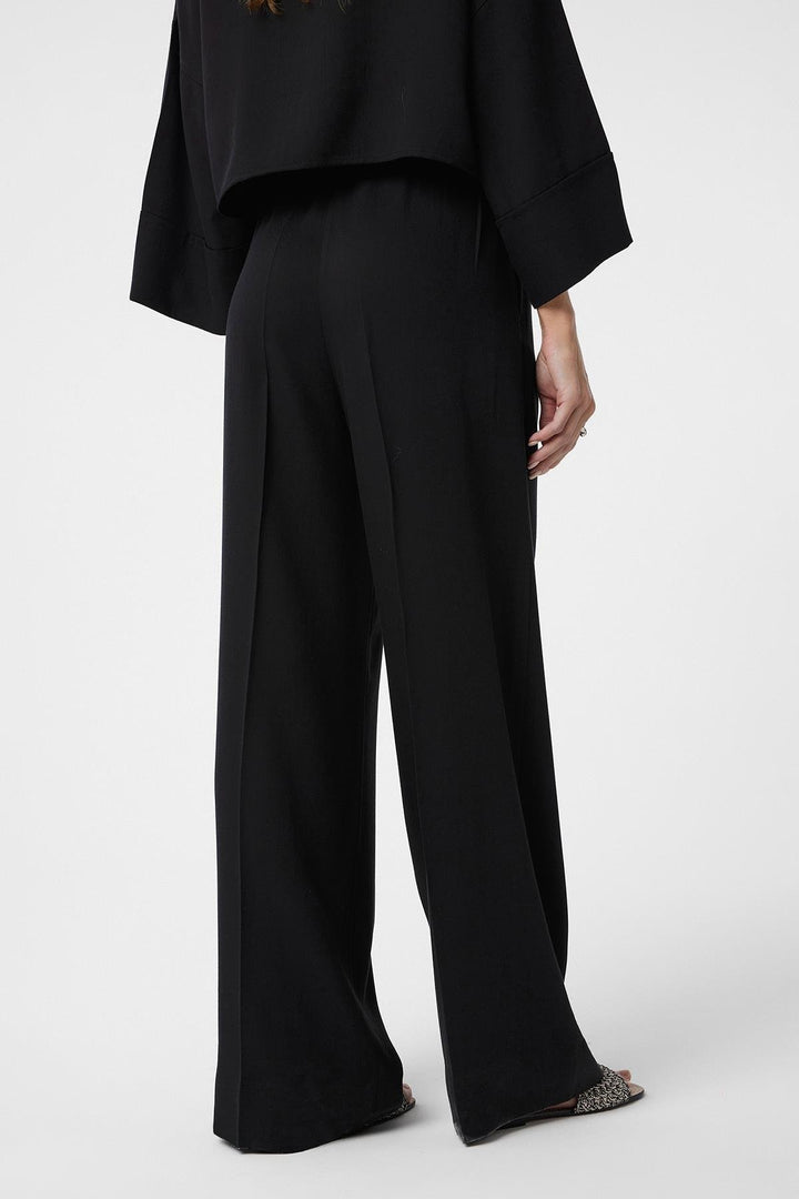 ANT Antioch Black Relaxed Women's Pants - Villejuif