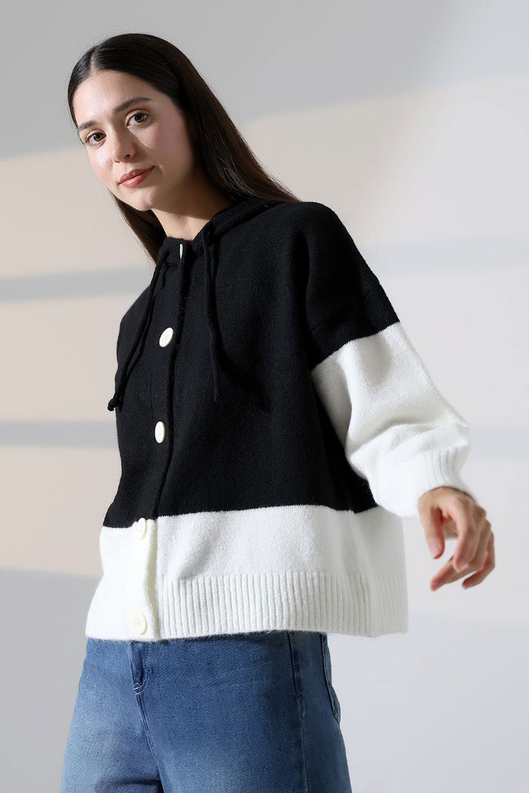 Black Color Block Hooded Buttoned Cardigan BCES-252017 - Andújar