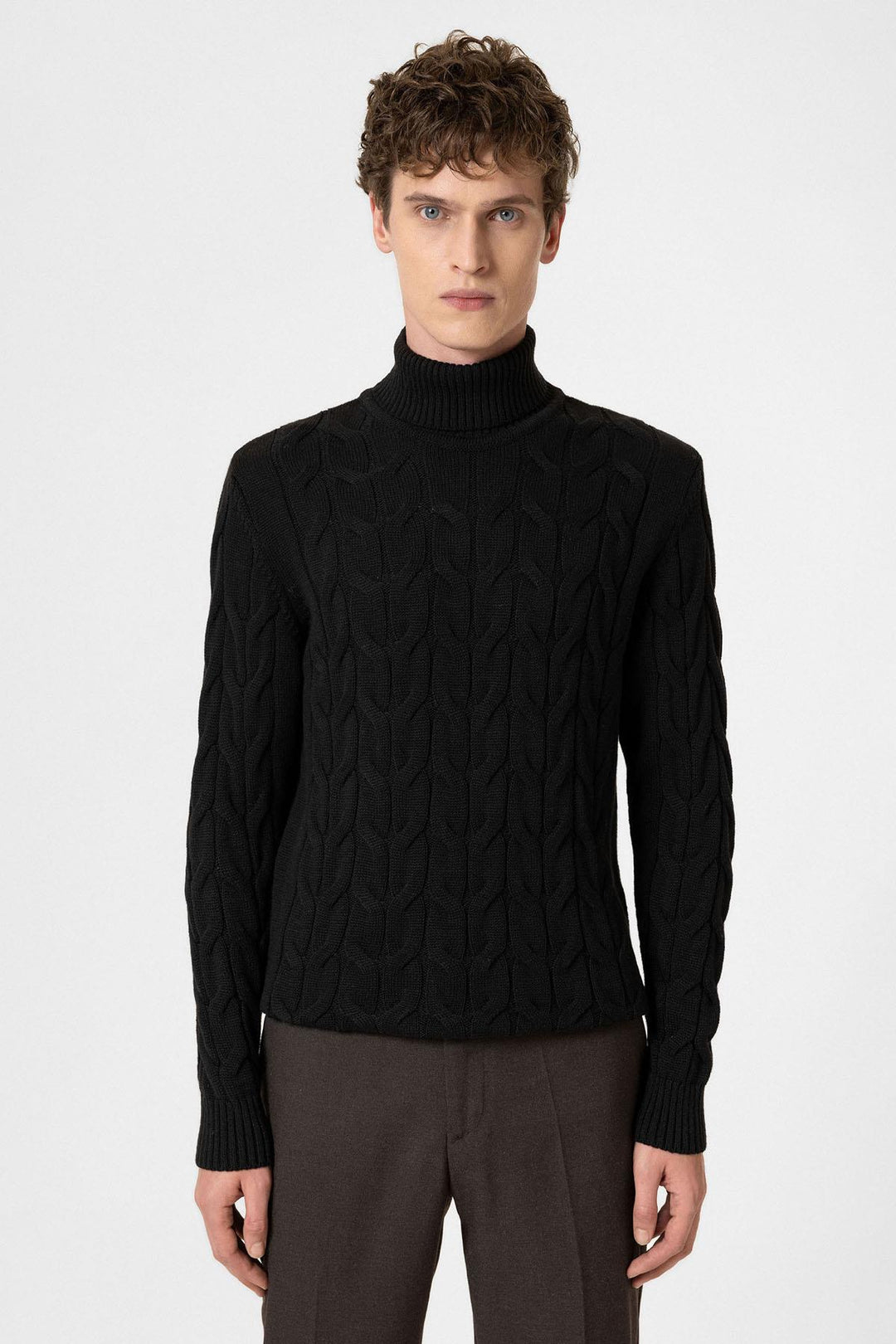 ANT Antioch Black Hair Braided Men's Sweater - Mankato