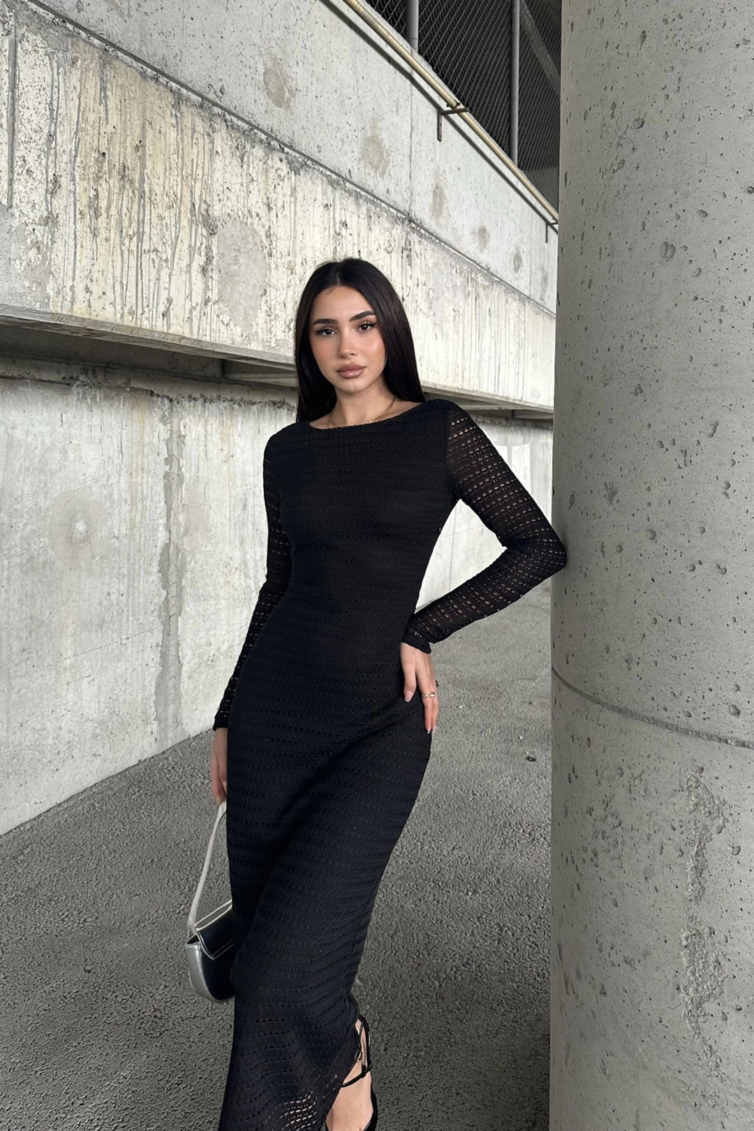 Black Backless Dress with Mesh Detail BCDF-252153 - Yajalón