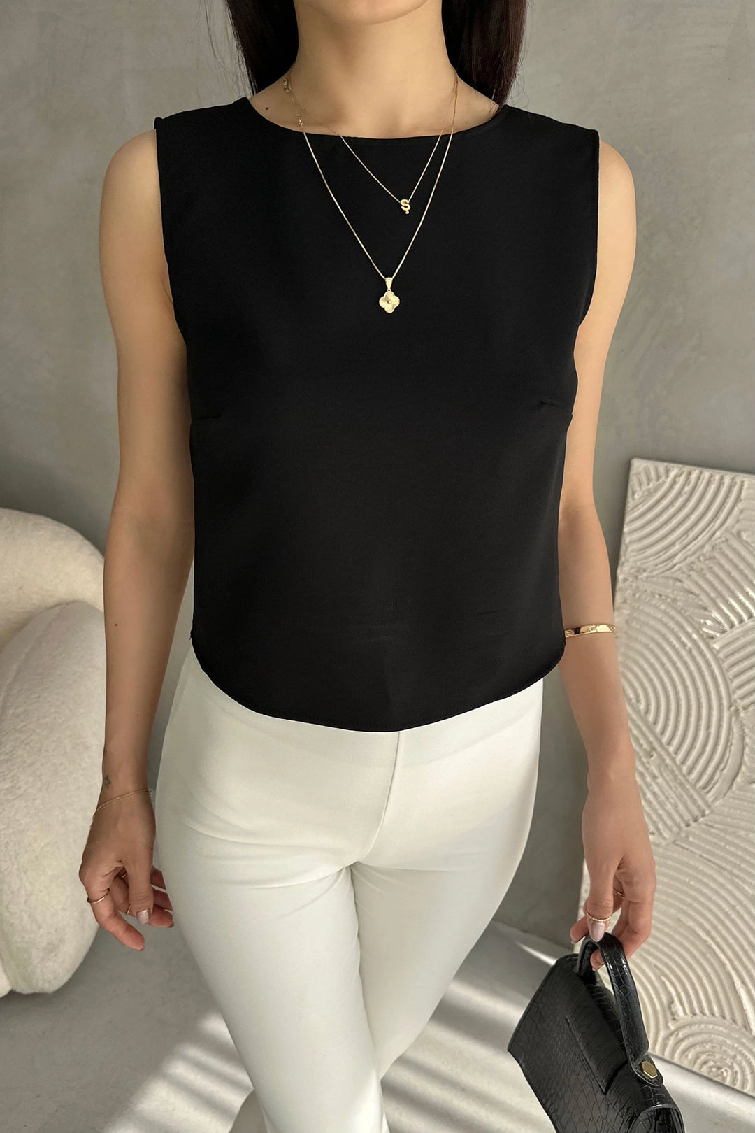 Black Backless Sleeveless Summer Blouse BCDF-252188 - Lac-Brome