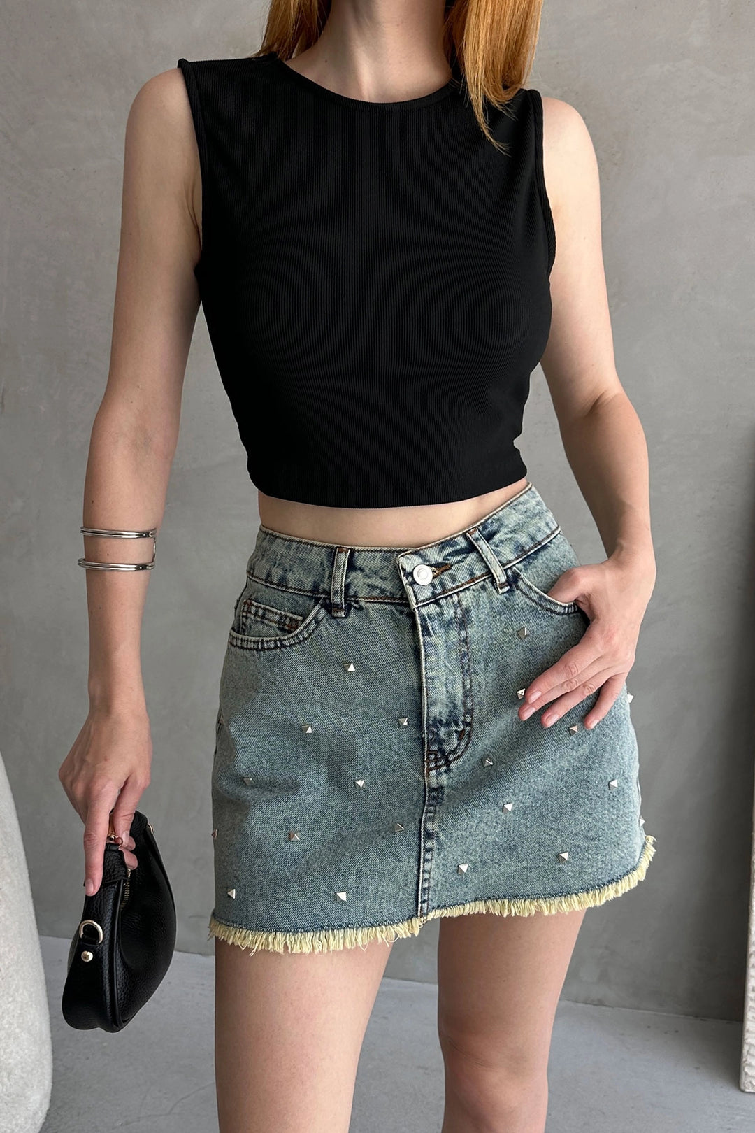 Black Back Belt Detailed Corset Crop Blouse BCDF-252207 - Tustin