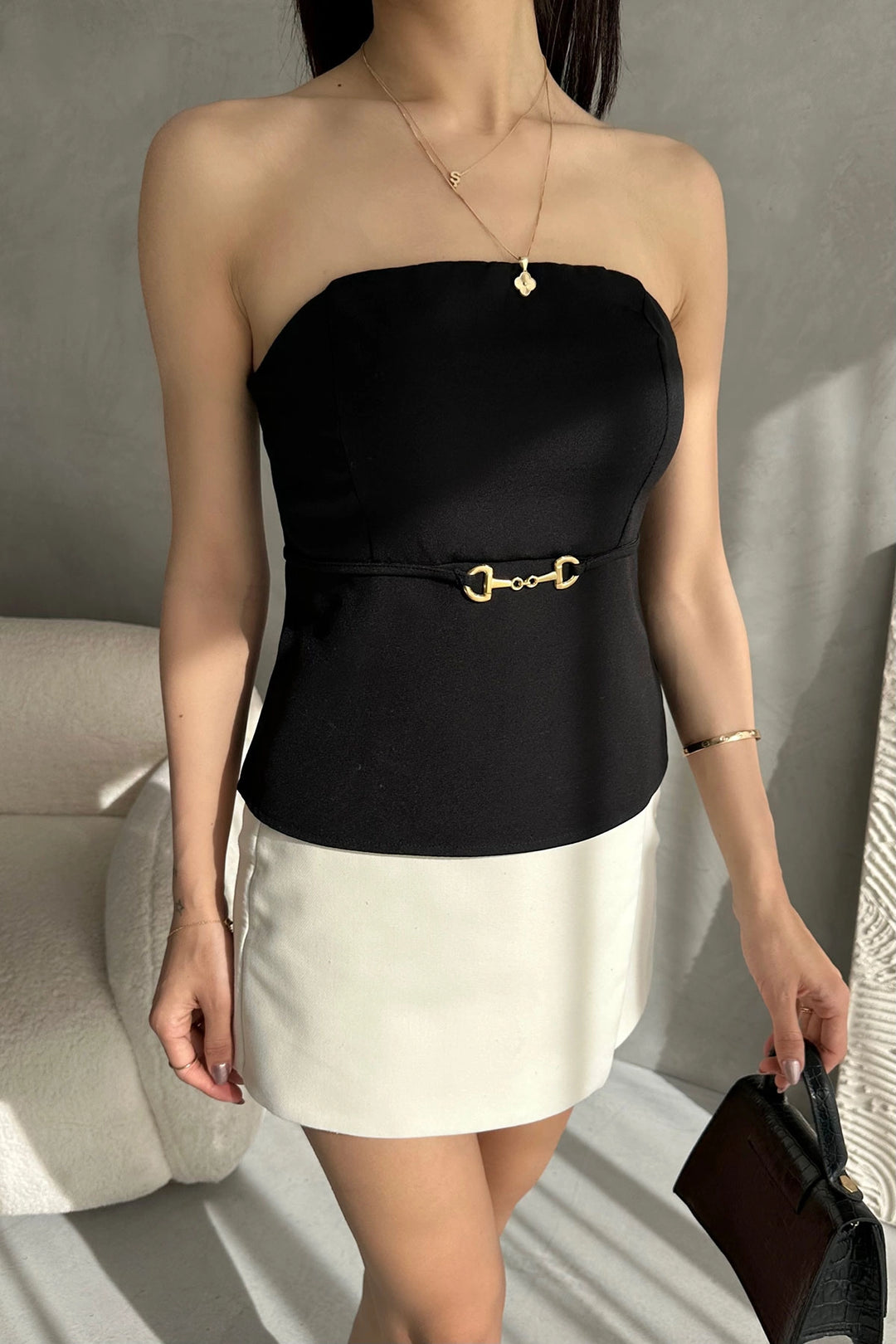 Black Strapless Fitted Thin Belt Detailed Woven Blouse BCDF-252189 - Cape Coral