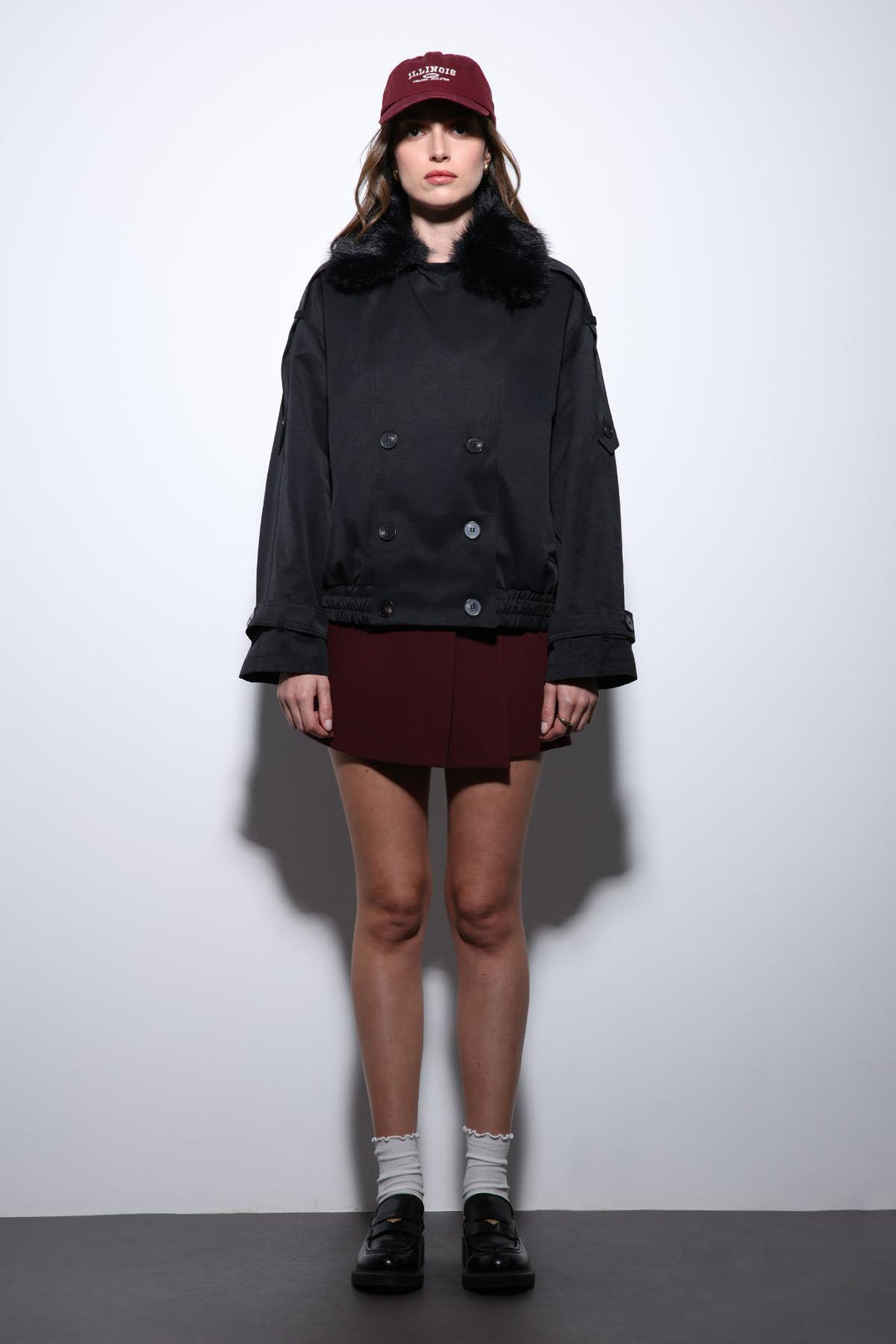 ANT Antioch Siyah Suni Kürklü Kısa Kadın Trençkot - Melchor Ocampo