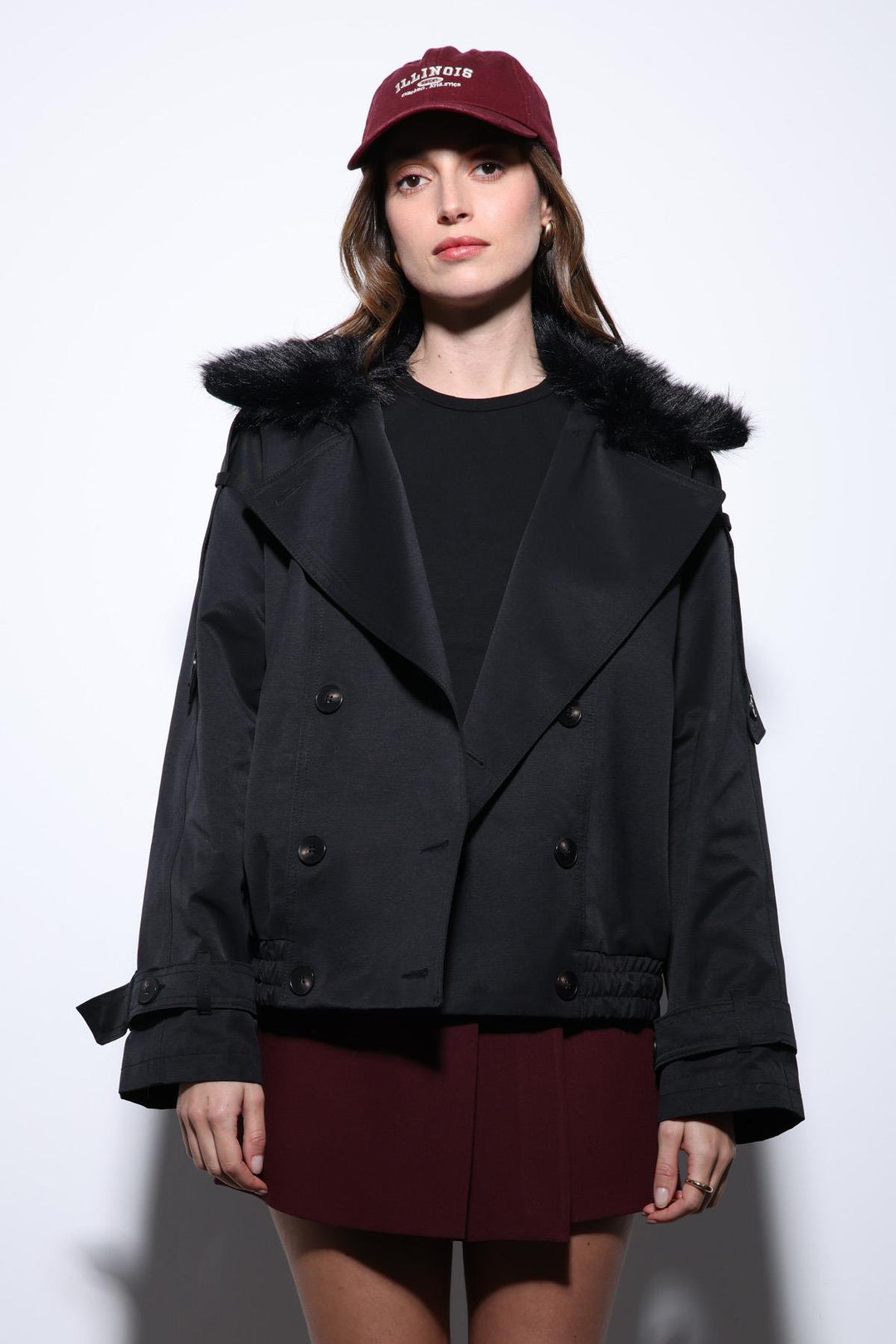 ANT Antioch Siyah Suni Kürklü Kısa Kadın Trençkot - Melchor Ocampo