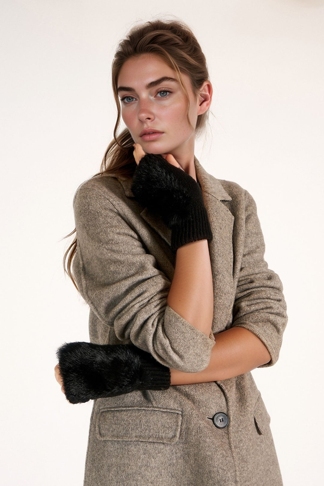 Black Faux Fur Woolen Fingerless Gloves BCNSV-25WT1003 - Ocoyoacac