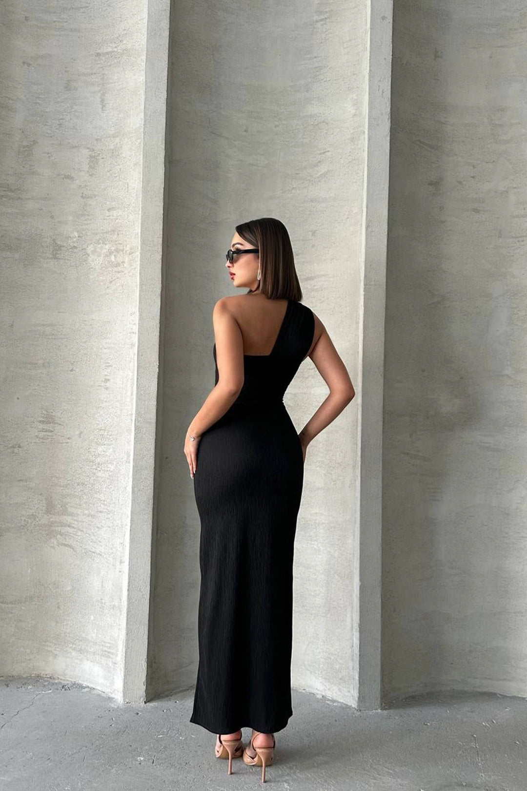 Black Single Shoulder Detail Maxi Dress BCHN-2525455 - Middletown