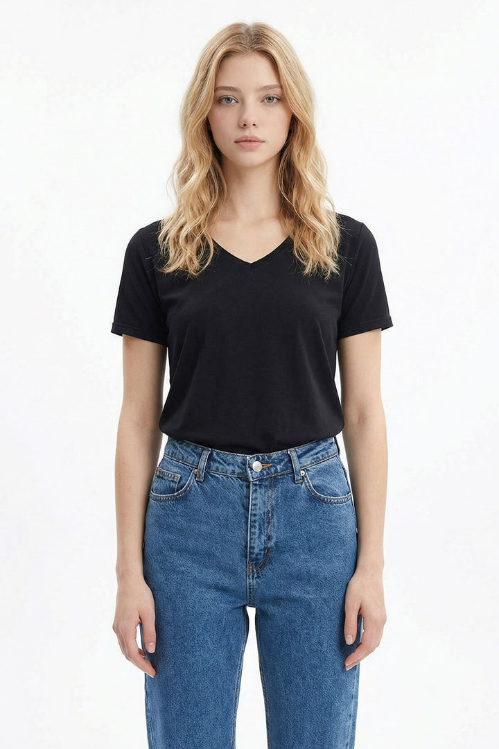 Siyah V Yaka Basic T-Shirt - Keller