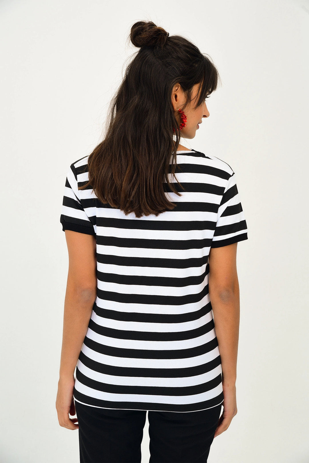 Black V-Neck Short Sleeve Blouse BCBSK-25700-T4011250 - Ogden