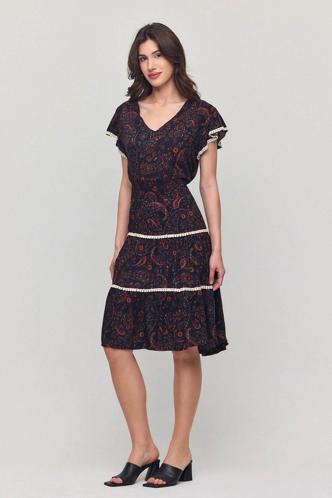Black V-Neck Ruffled Floral Patterned Summer Viscose Dress BCVL-25V054 - ’s-Hertogenbosch