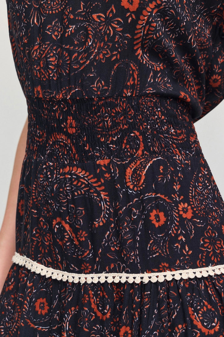 Black V-Neck Ruffled Floral Patterned Summer Viscose Dress BCVL-25V054 - ’s-Hertogenbosch