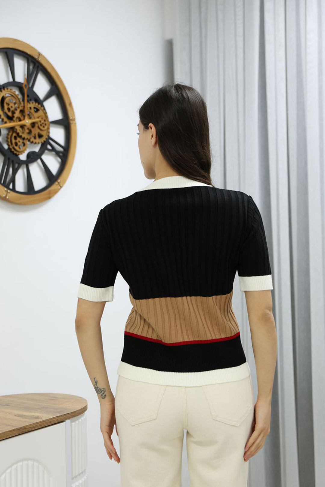 Black V-Neck Color Block Buttoned Knit Blouse BCES-252013 - Mira