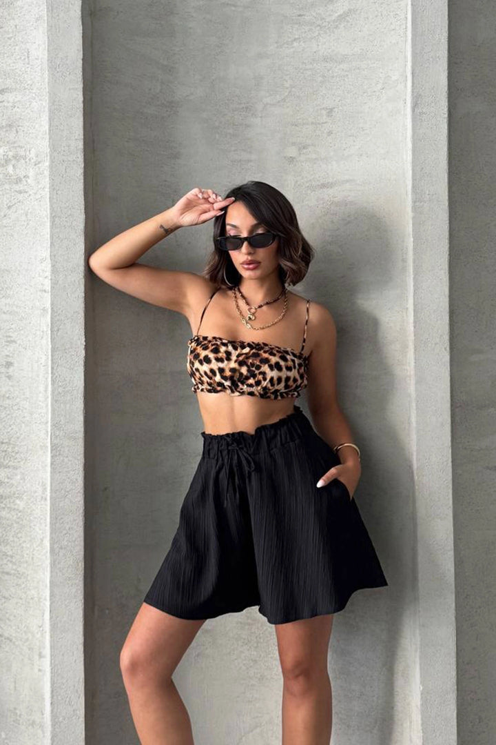 Black Linen Shorts with Ruffle and Elastic Waistband BCHN-25255058 - La Louvière