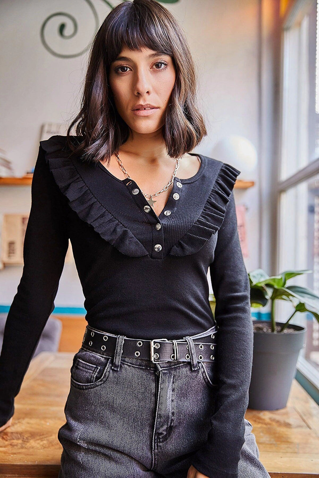 Black Collar Snap Button Ruffle Long Sleeve Blouse BCBSK-25700-K7113 - Zapopan