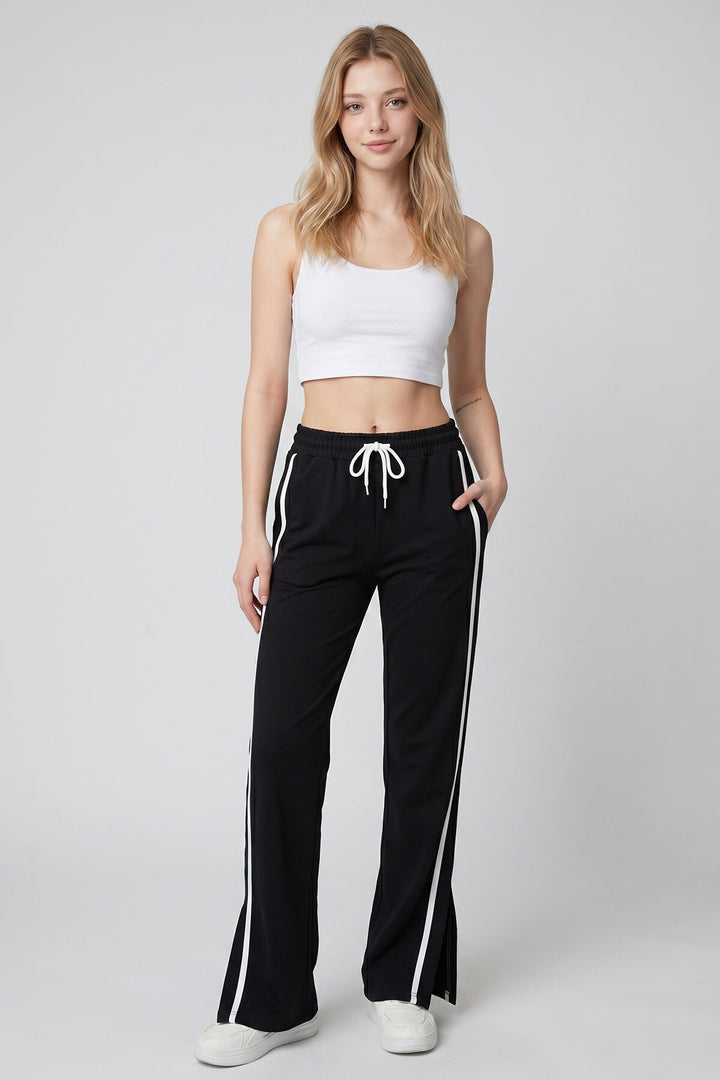 Siyah Yanı Şeritli Yırtmaç Detaylı Bol Paça Eşofman Altı - La Spezia