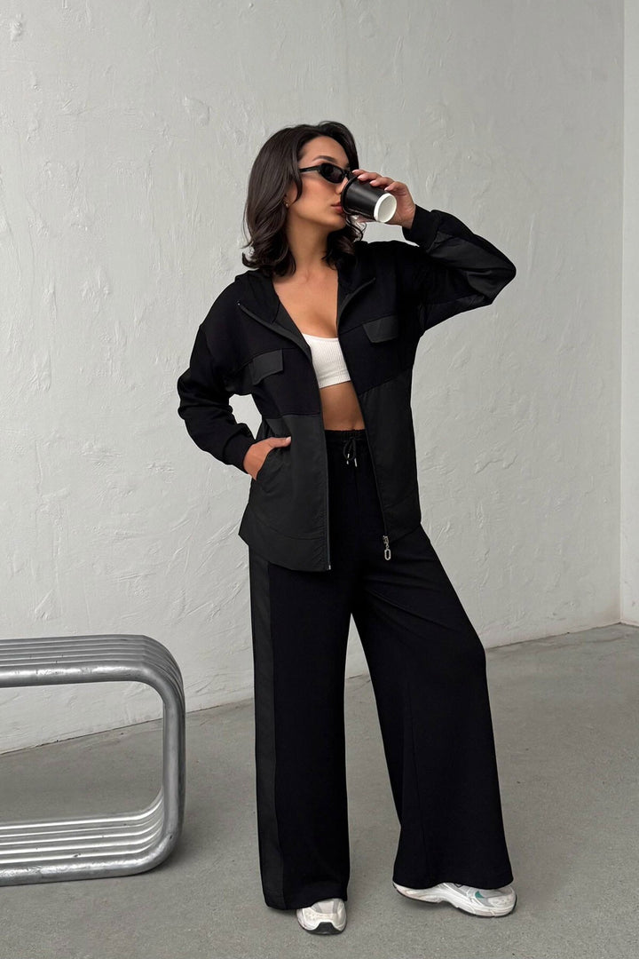 Siyah Yumuşak Dokulu Garnili Kapüşonlu Sweatshirt Ve Pantolon Alt Üst Takım BCHN-25261023 - Lake Elsinore